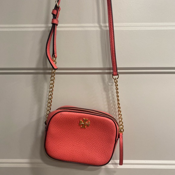 Tory Burch…Over the Shoulder Crossbody - Picture 3 of 4